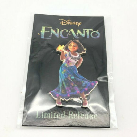 Disney Movie Rewards MIRABEL ENCANTO Trading Pin Limited Release New, RARE!! - Picture 1 of 5